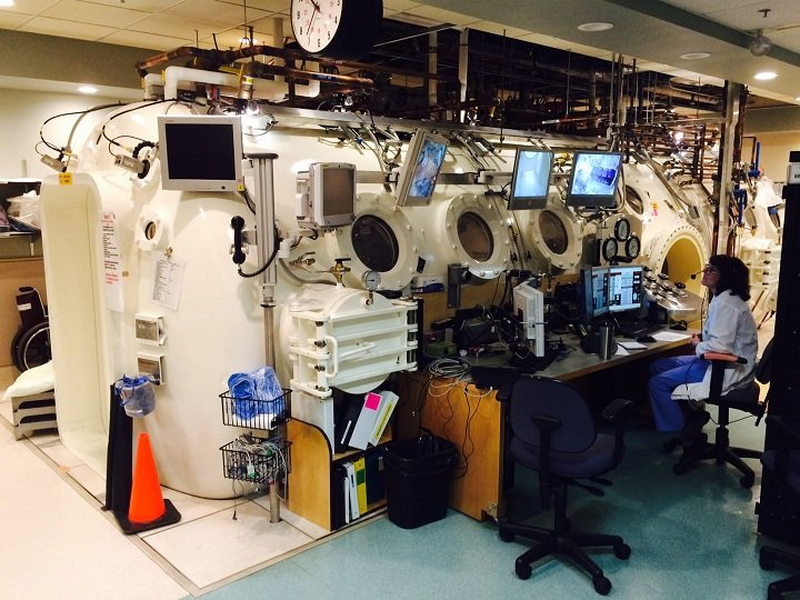 Hyperbaric chamber Vancouver