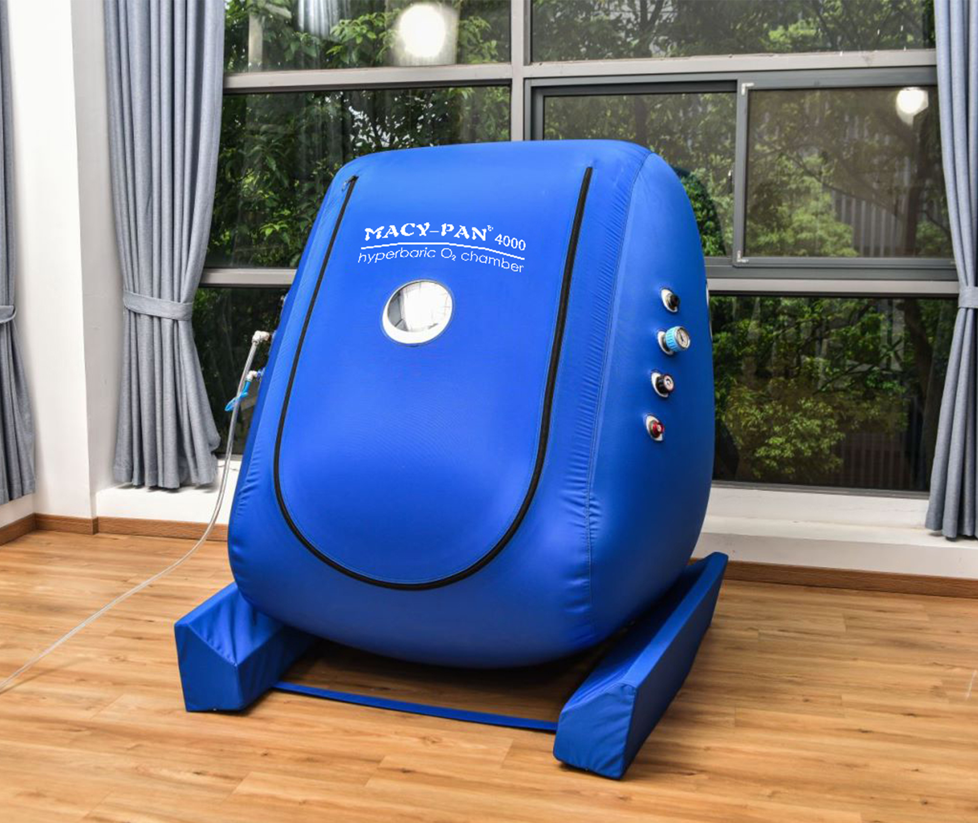 MC4000 Sitting Type Portable Hyperbaric Oxygen Chamber